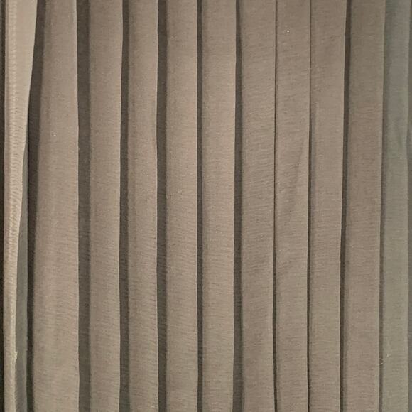 Cruise Size S Black Silk Pleated Sleeveless Knee Length Cocktail Dress - Picture 2 of 11